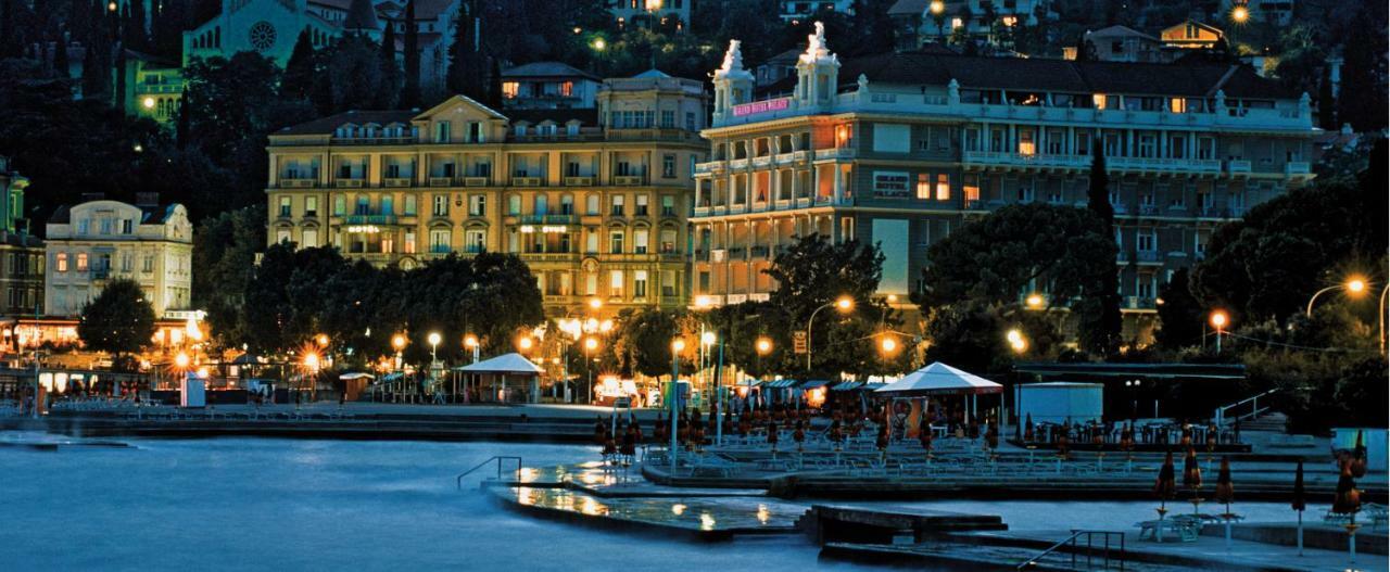 Retro Opatija Center Apartments المظهر الخارجي الصورة
